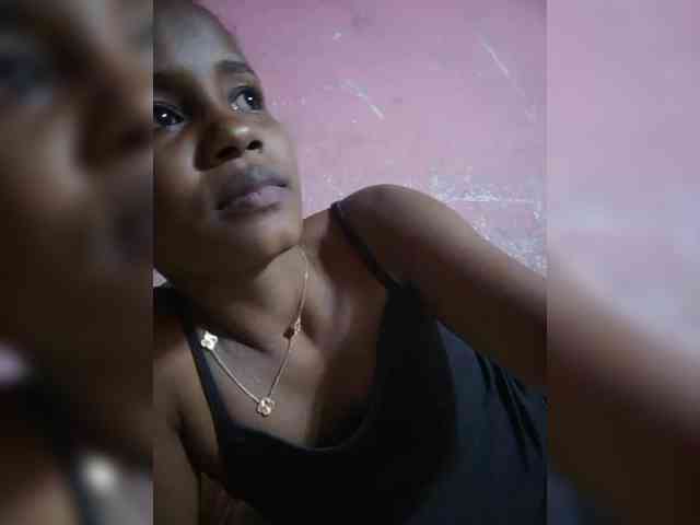 flaviahh webcam