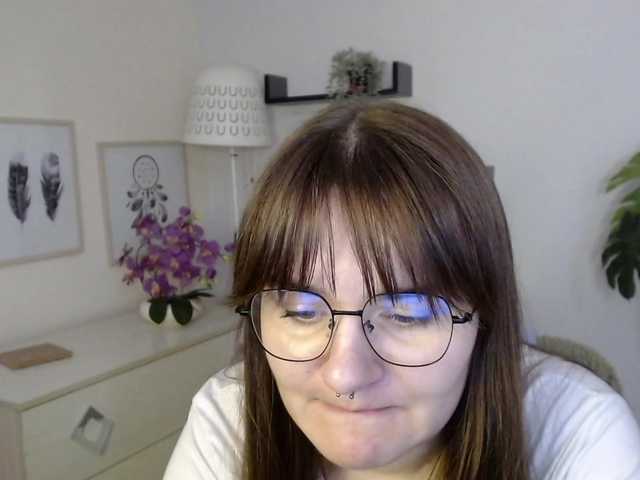 perfectJulie webcam bongacams model stream image