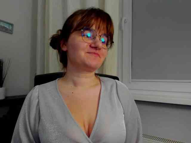 perfectJulie webcam