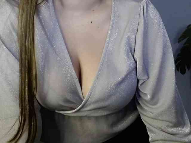perfectJulie webcam