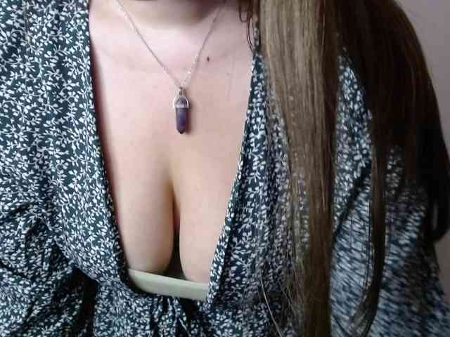 perfectJulie webcam