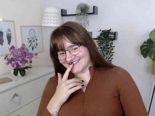 perfectJulie webcam