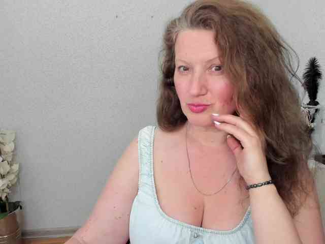 perfectJulie webcam