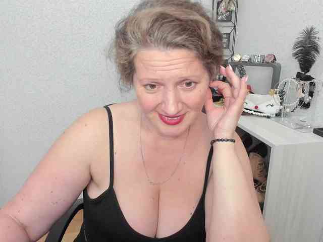 perfectJulie webcam