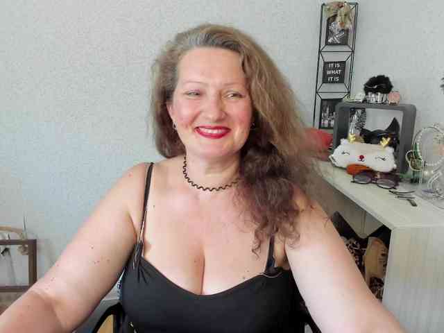 perfectJulie webcam