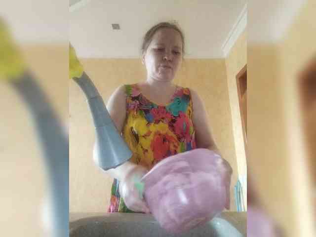 MikaCandy webcam