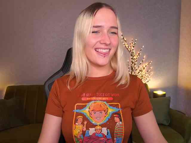 LilElfie webcam