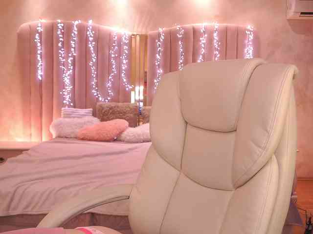 LilElfie Live Webcam on BongaCams