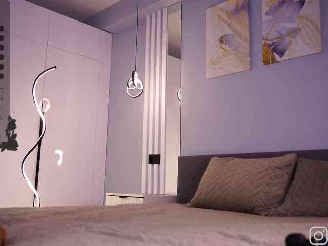 chat cam room EvaEllis