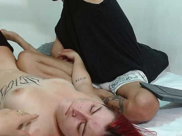 Jonesjones15's BongaCams show and profile