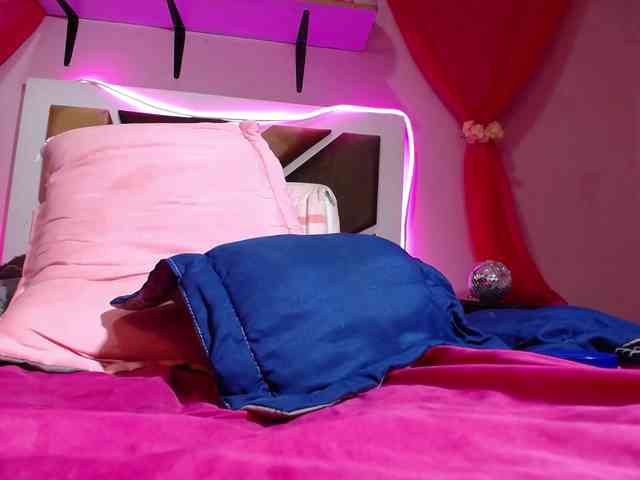 Alissia-rhodes webcam