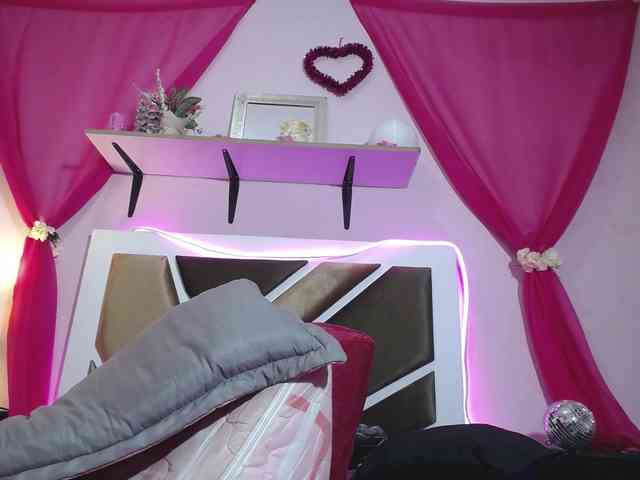 Alissia-rhodes webcam