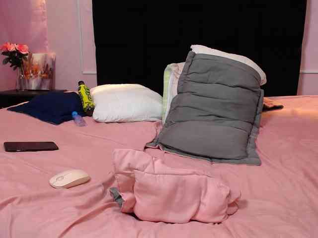 Alissia-rhodes webcam