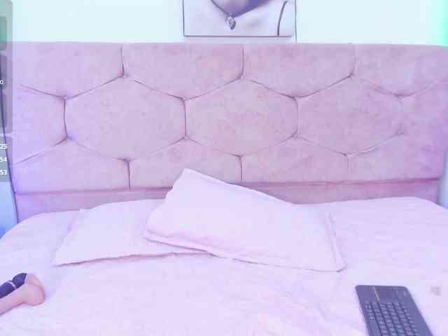 Zooe-Brown webcam