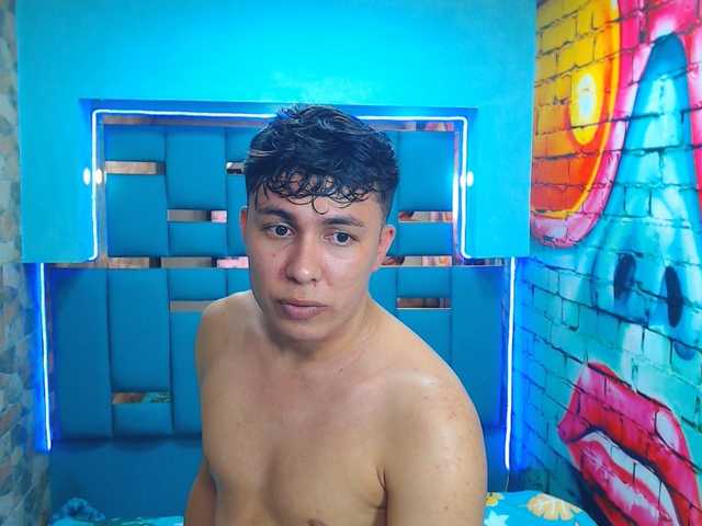 tommyxpamela444's BongaCams show and profile