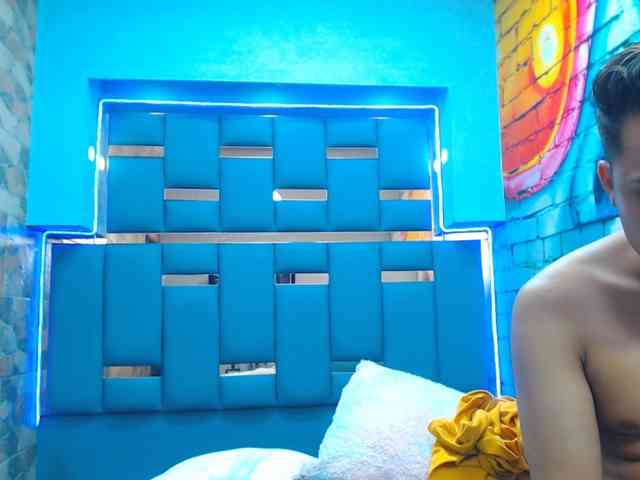 tommyxpamela444 webcam