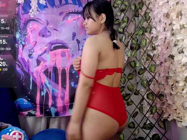 MomokoMei webcam