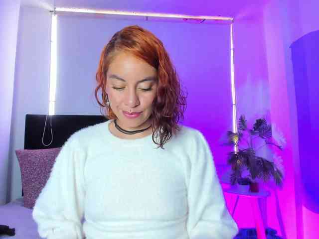 Aishaluna webcam