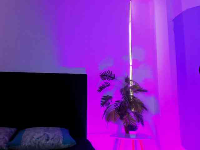 Aishaluna webcam