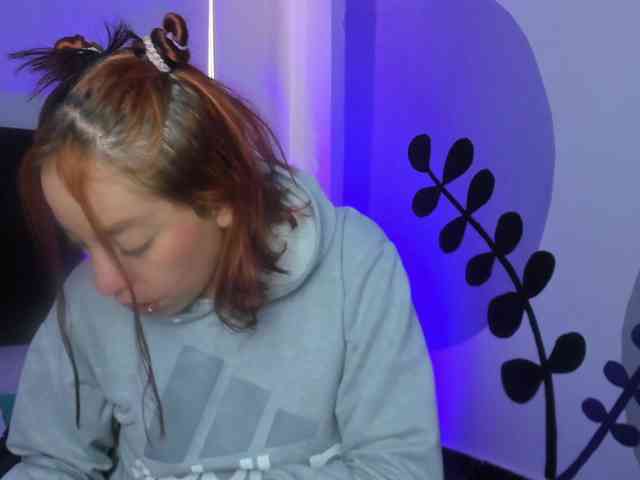 Aishaluna webcam