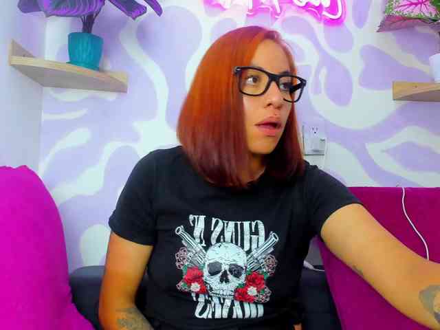 Aishaluna webcam