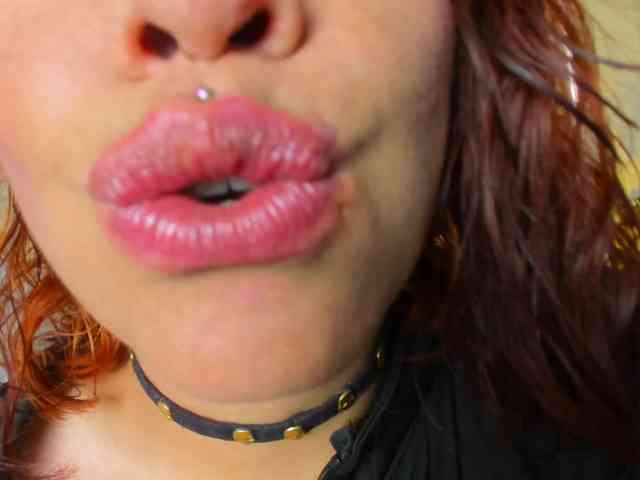 Aishaluna webcam