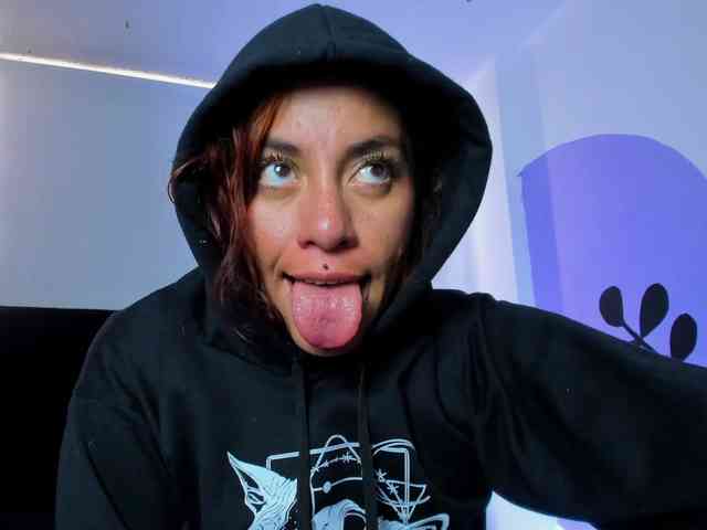 Aishaluna webcam