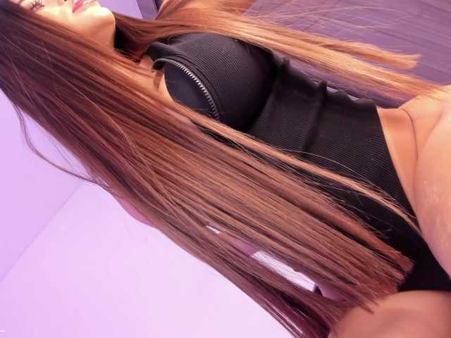 lymor's BongaCams show and profile