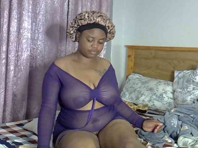 Onlyyhazelbrown webcam