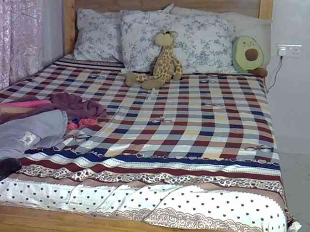 Onlyyhazelbrown webcam