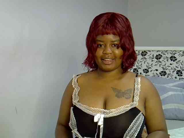 Onlyyhazelbrown webcam