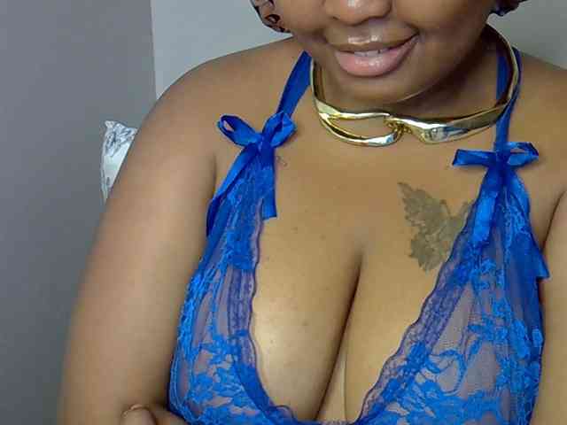 Onlyyhazelbrown webcam