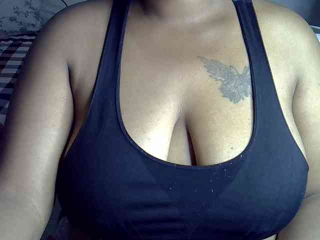 Onlyyhazelbrown webcam