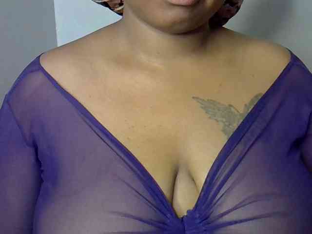 Onlyyhazelbrown webcam