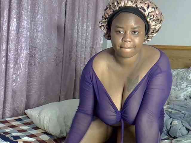 Onlyyhazelbrown webcam