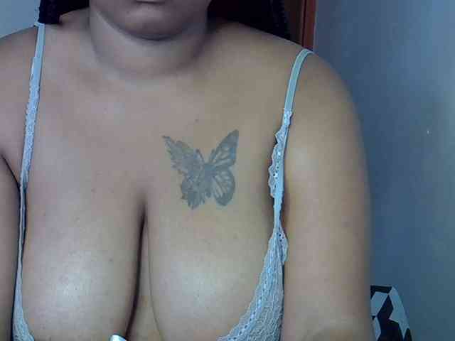 Onlyyhazelbrown webcam