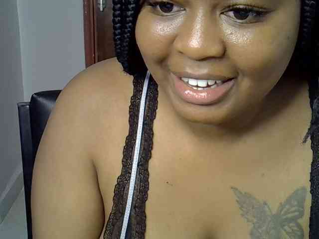 Onlyyhazelbrown webcam