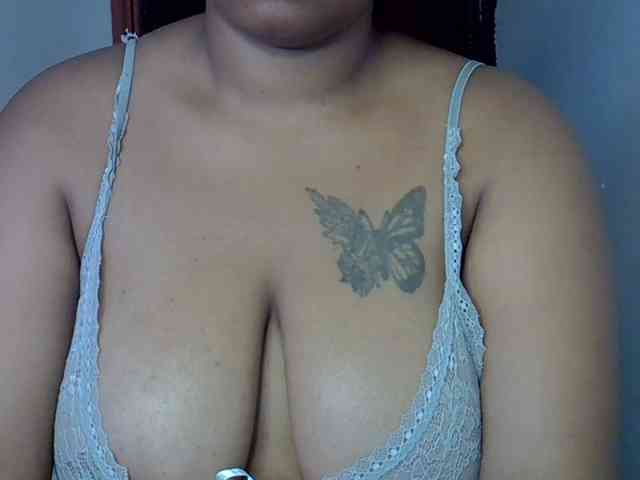 Onlyyhazelbrown webcam