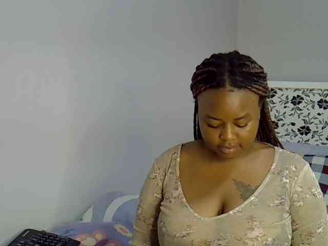 Onlyyhazelbrown webcam
