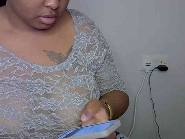 Onlyyhazelbrown webcam