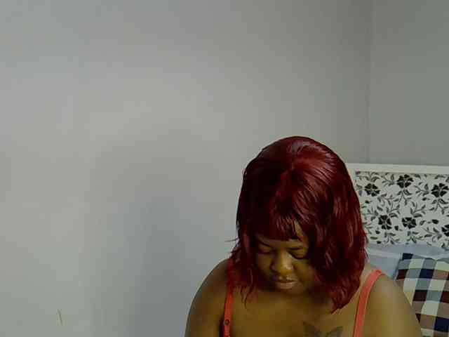 Onlyyhazelbrown webcam
