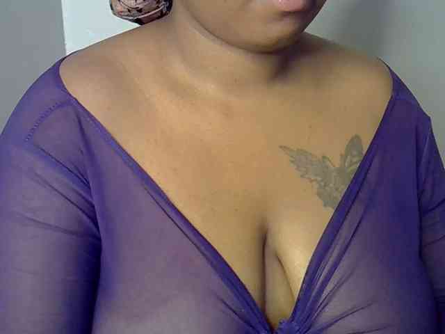 Onlyyhazelbrown webcam