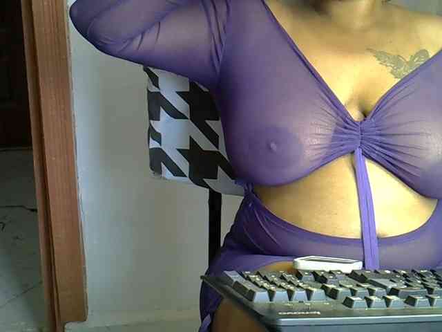 Onlyyhazelbrown webcam