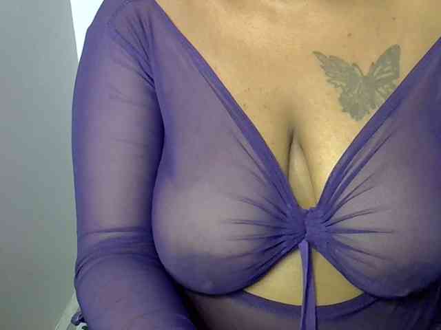 Onlyyhazelbrown webcam
