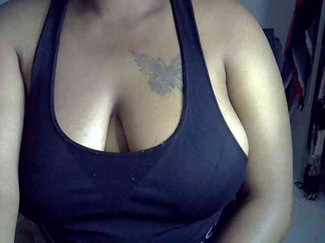 Onlyyhazelbrown webcam