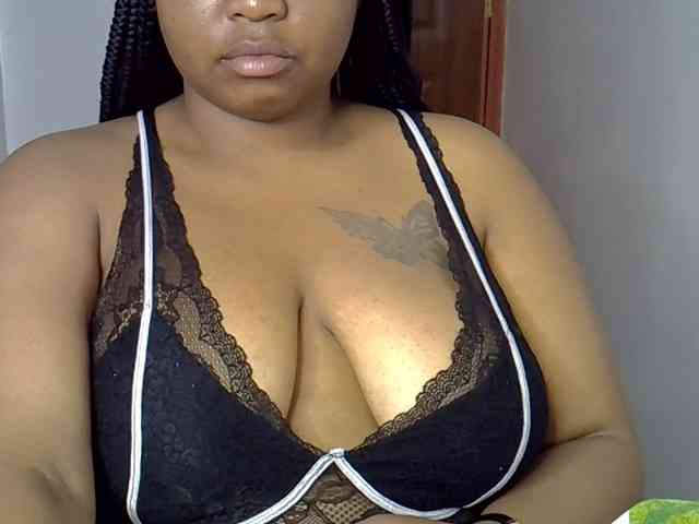 Onlyyhazelbrown webcam