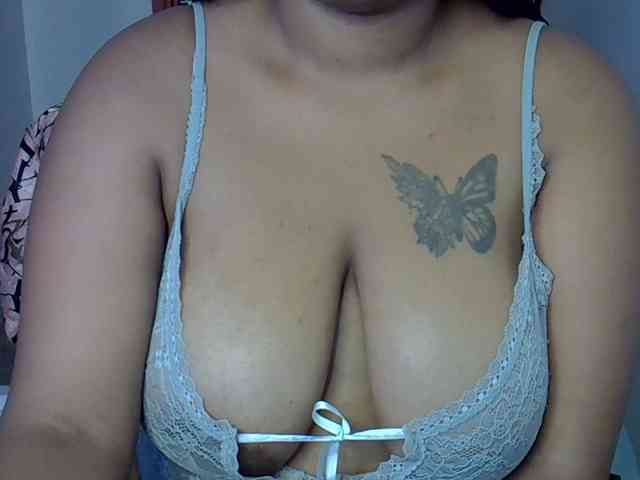 Onlyyhazelbrown webcam