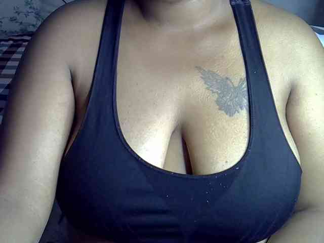 Onlyyhazelbrown webcam