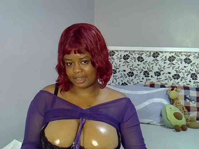 Onlyyhazelbrown webcam