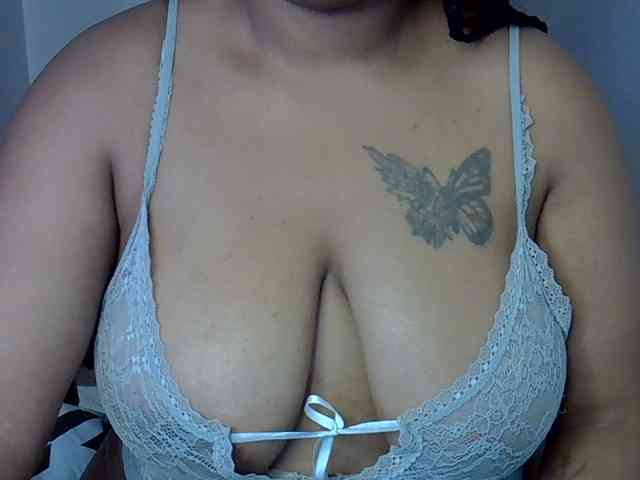Onlyyhazelbrown webcam